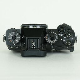FUJIFILM X-T5