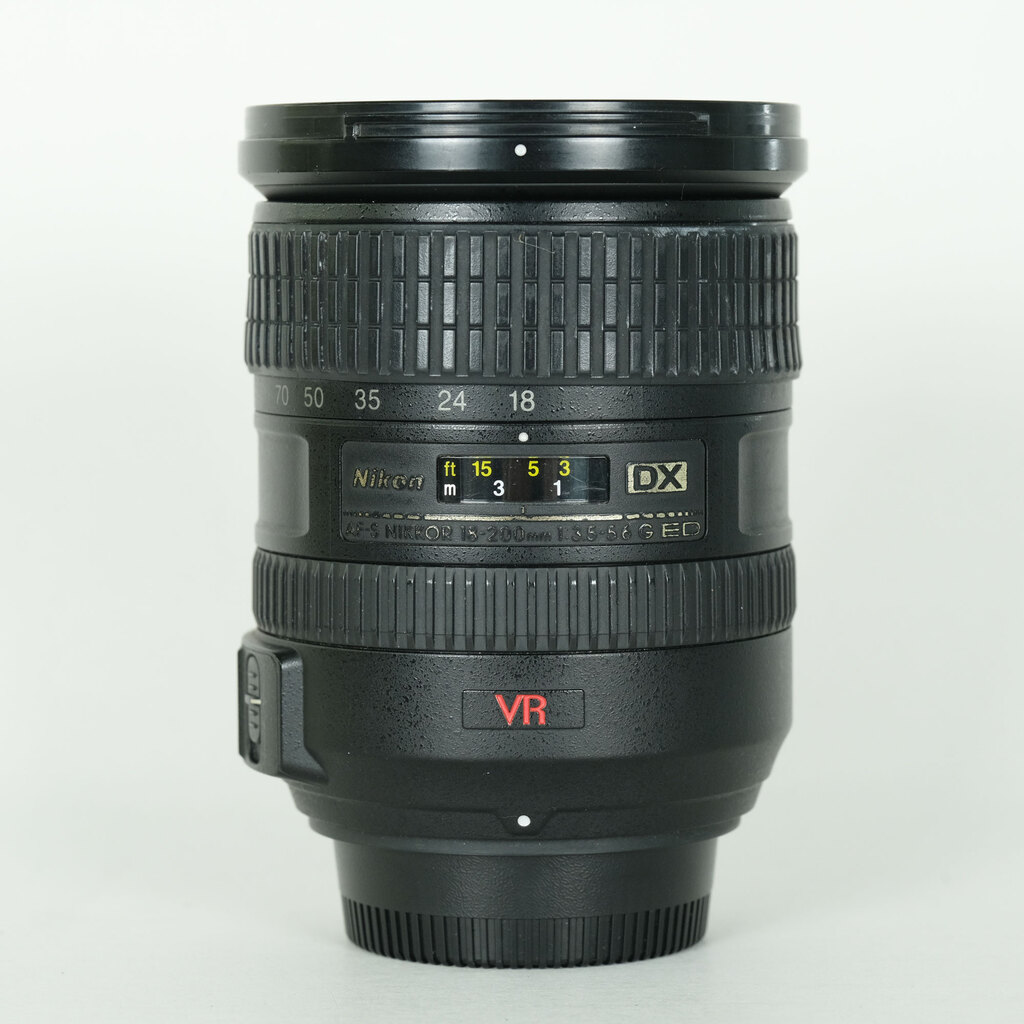 AF-S DX VR Zoom-Nikkor 18-200mm f/3.5-5.6G IF-ED 中古価格比較