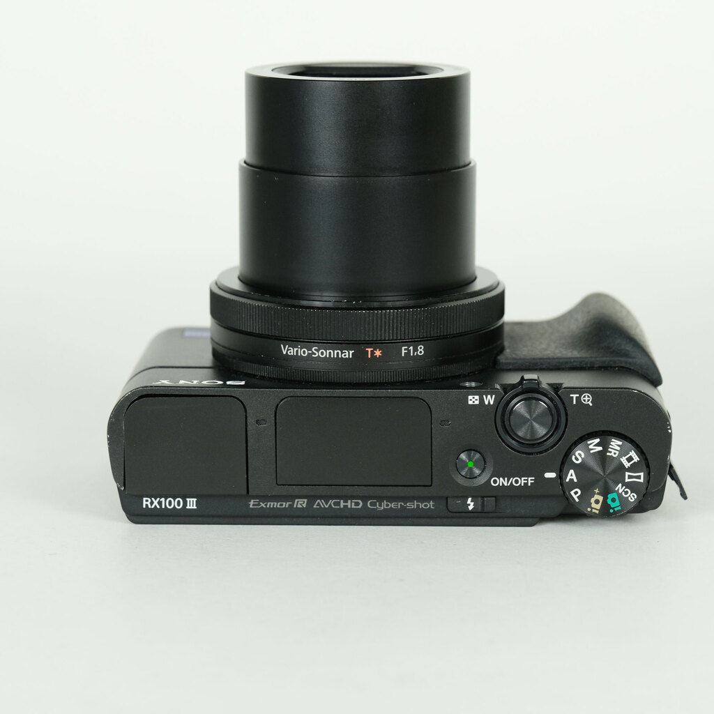 SONY Cyber-shot DSC-RX100M3 SONY Cyber-shot DSC-RX100M3