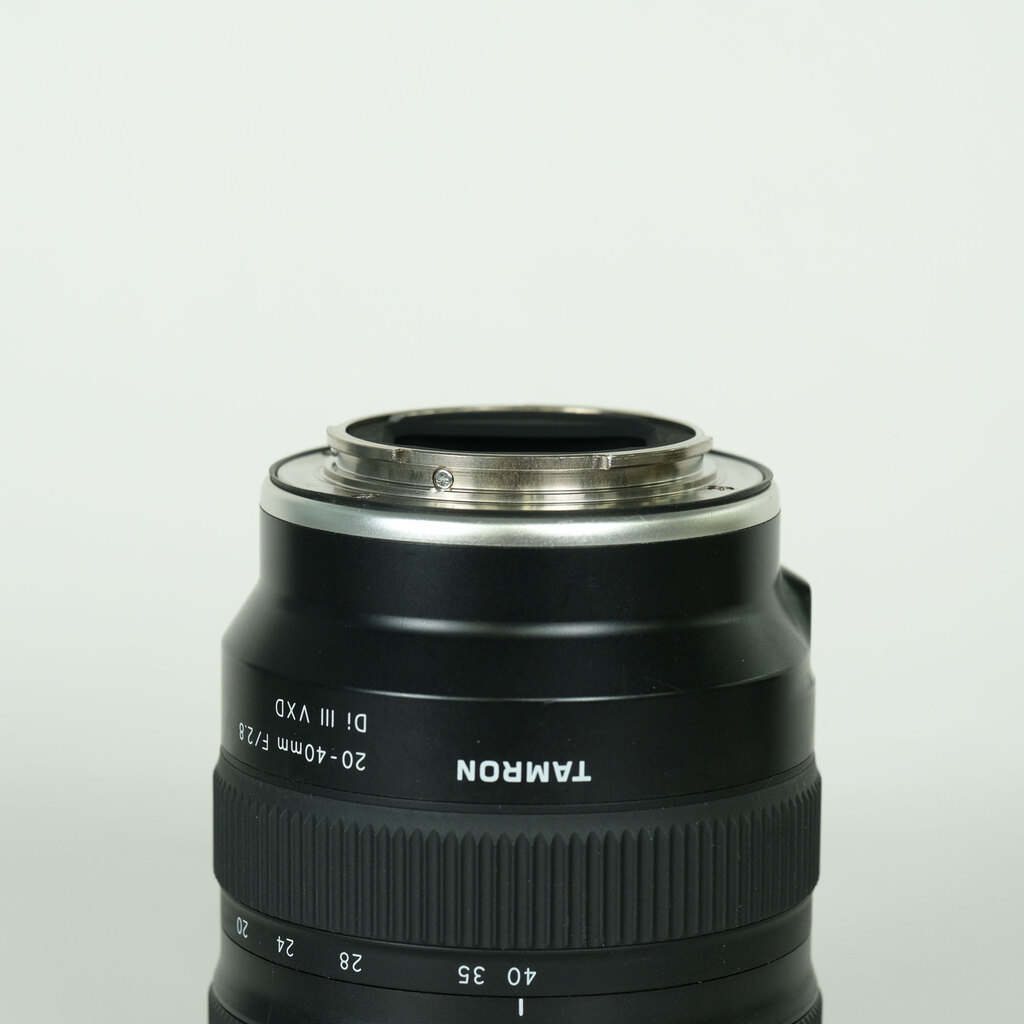 TAMRON 20-40mm F/2.8 Di III VXD(Model A062) [ソニーE用]の出品