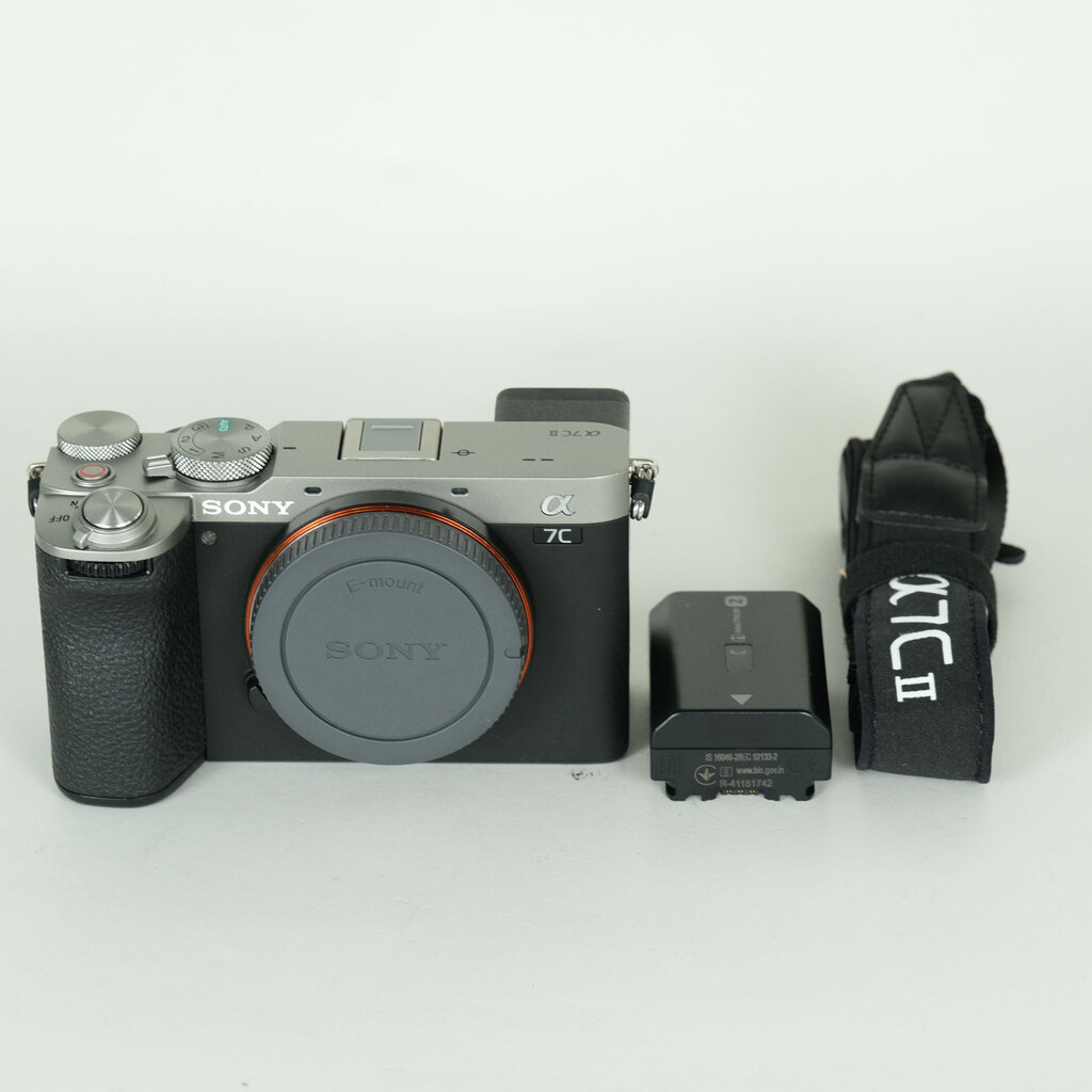 SONY ��7C II�iILCE-7CM2�j [�{�f�B �V���o�[]