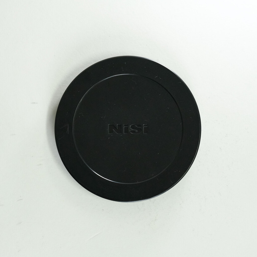 Panasonic LEICA DG VARIO-ELMARIT 12-60mm / F2.8-4.0 ASPH. / POWER O.I.S. Panasonic LEICA DG VARIO-ELMARIT 12-60mm / F2.8-4.0 ASPH. / POWER O.I.S.