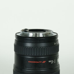 Canon EF17-40mm F4L USM Canon EF17-40mm F4L USM
