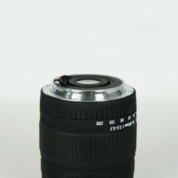 SIGMA 18-200mm F3.5-6.3 DC [キヤノンEF用]