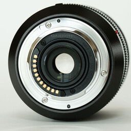 Panasonic LEICA DG VARIO-ELMARIT 12-60mm / F2.8-4.0 ASPH. / POWER O.I.S.