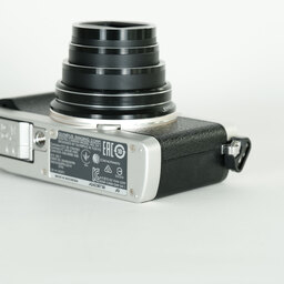 OLYMPUS STYLUS SH-1 SLV シルバー