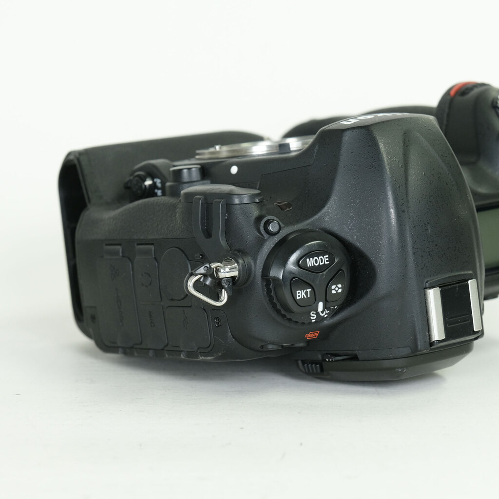 Nikon D5