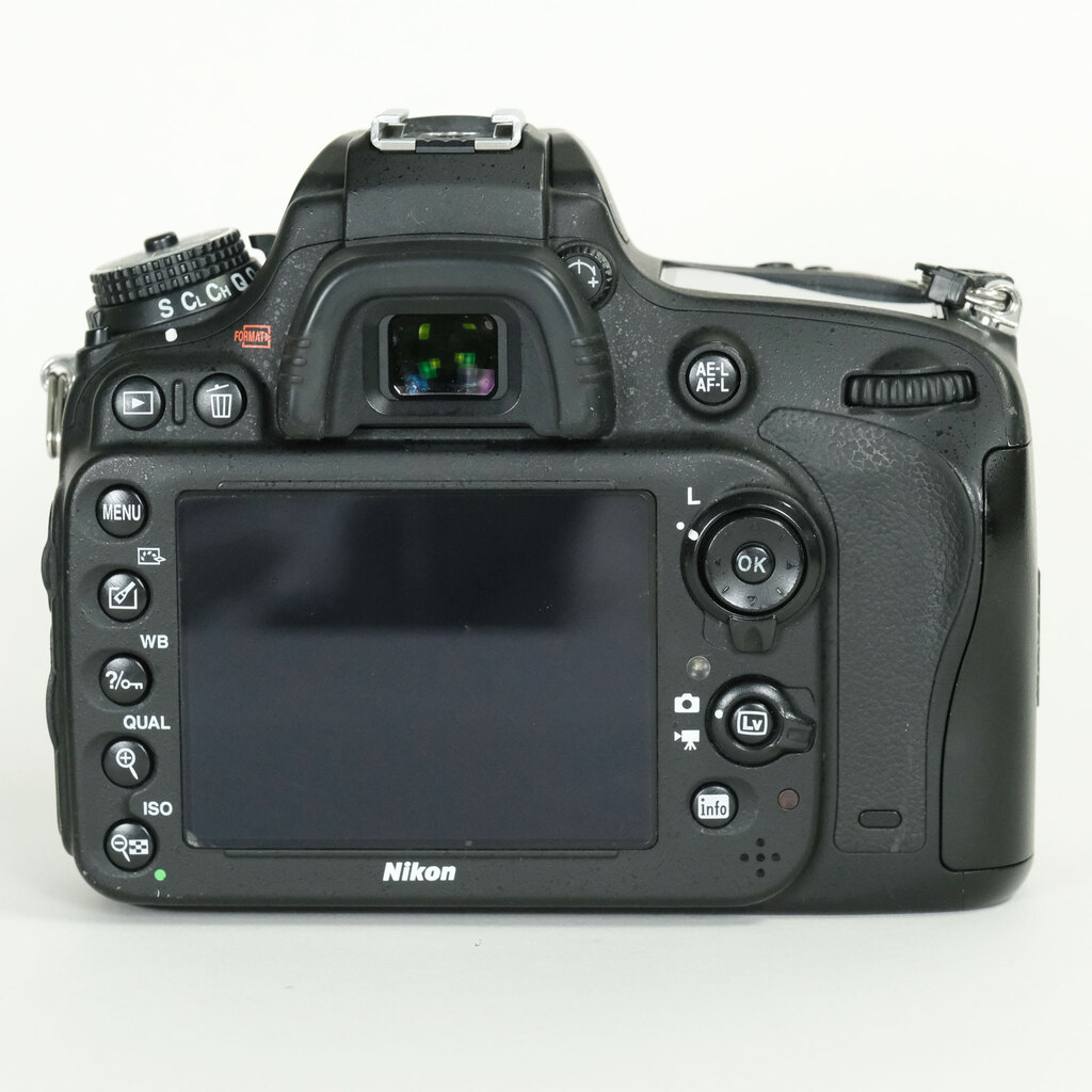 Nikon D610