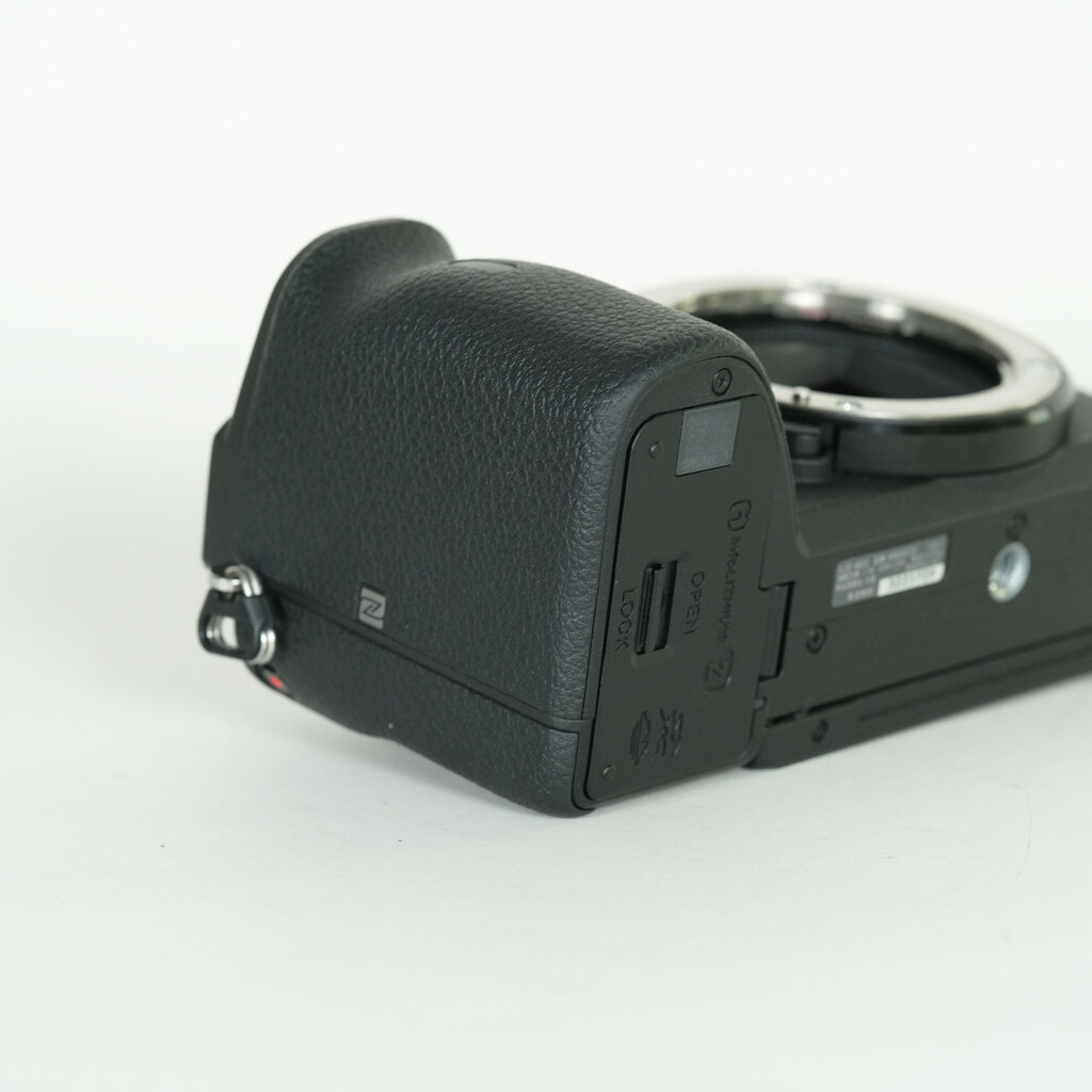 SONY α6600（ILCE-6600）