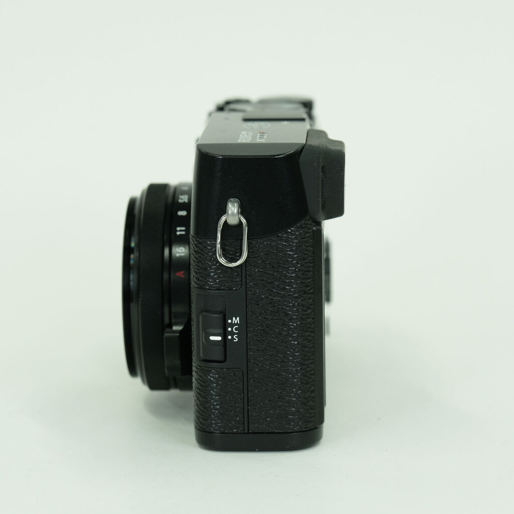 FUJIFILM X100F ブラック FUJIFILM X100F ブラック