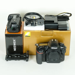 Nikon D500