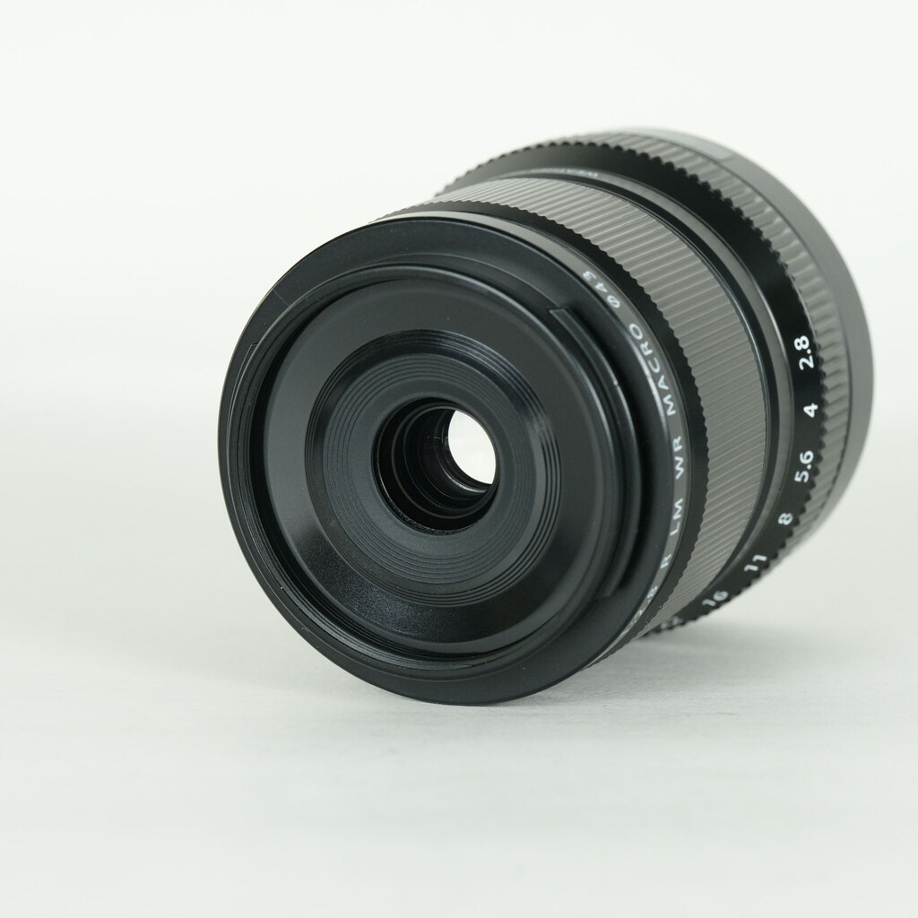 FUJIFILM XF30mmF2.8 R LM WR Macroの出品 | ONE SCENE（ワンシーン）