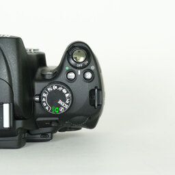 Nikon D5000 ボディ