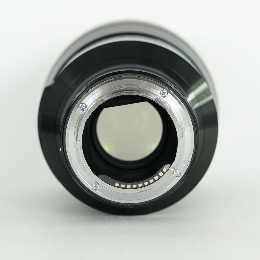 SIGMA Art 135mm F1.8 DG HSM (ソニーE用) SIGMA Art 135mm F1.8 DG HSM (ソニーE用)