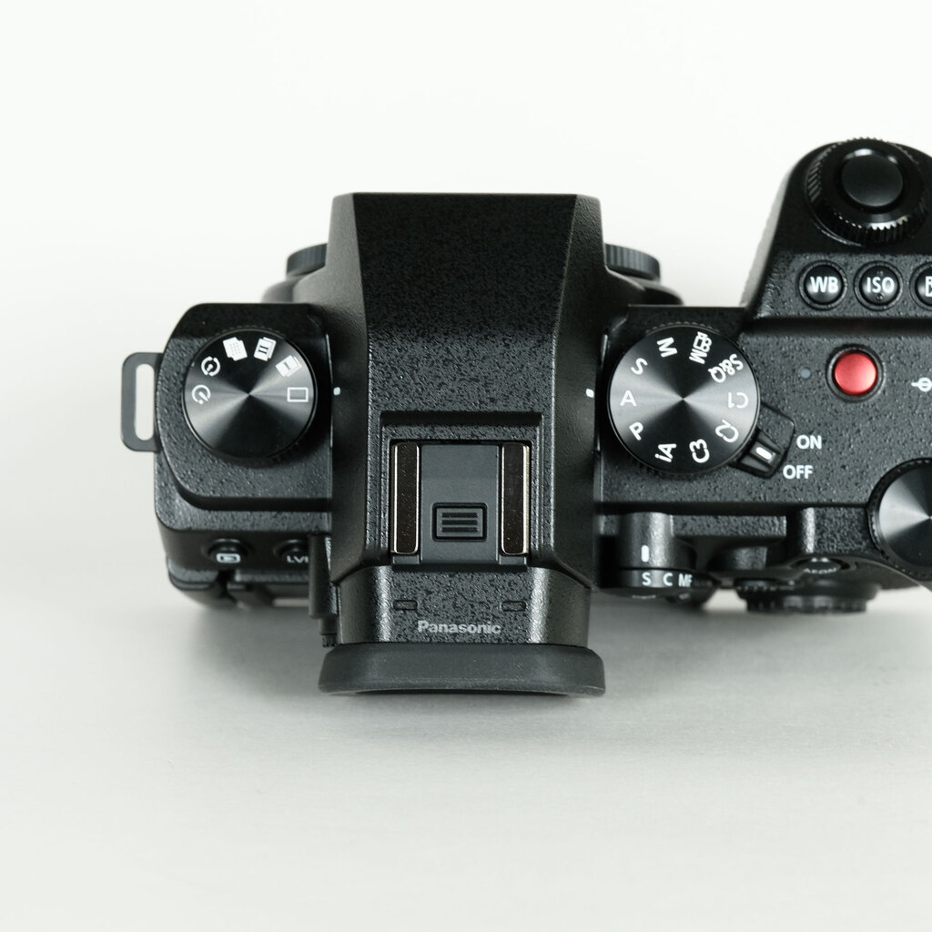 Panasonic LUMIX S5II DC-S5M2