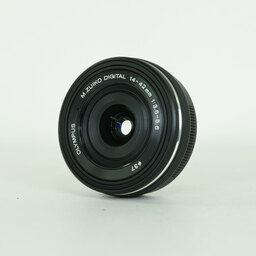 OLYMPUS M.ZUIKO DIGITAL ED 14-42mm F3.5-5.6 EZ ブラック