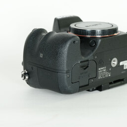 SONY α77IIボディ ILCA-77M2