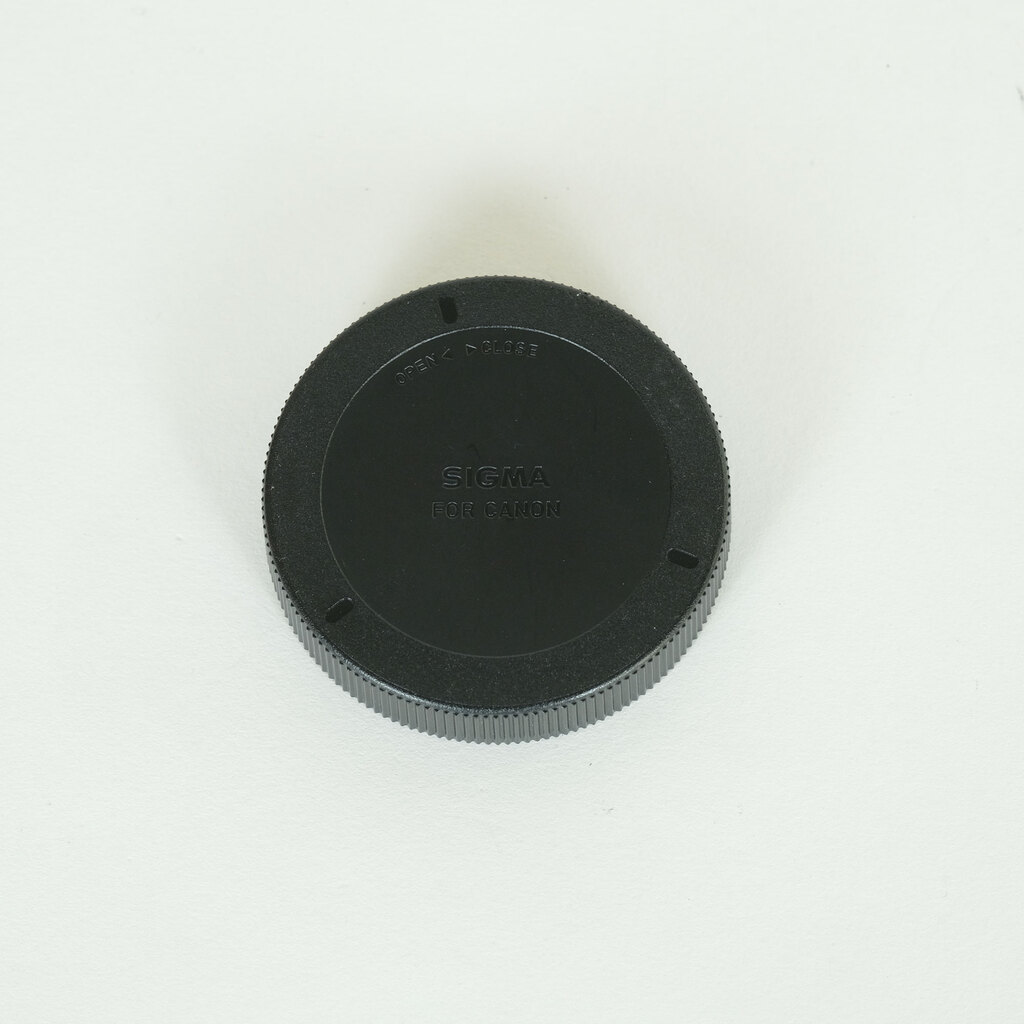 SIGMA 8-16mm F4.5-5.6DC HSM (キヤノンEF用)