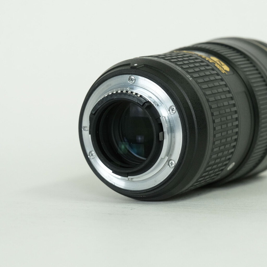 Nikon AF-S NIKKOR 24-70mm f/2.8G ED