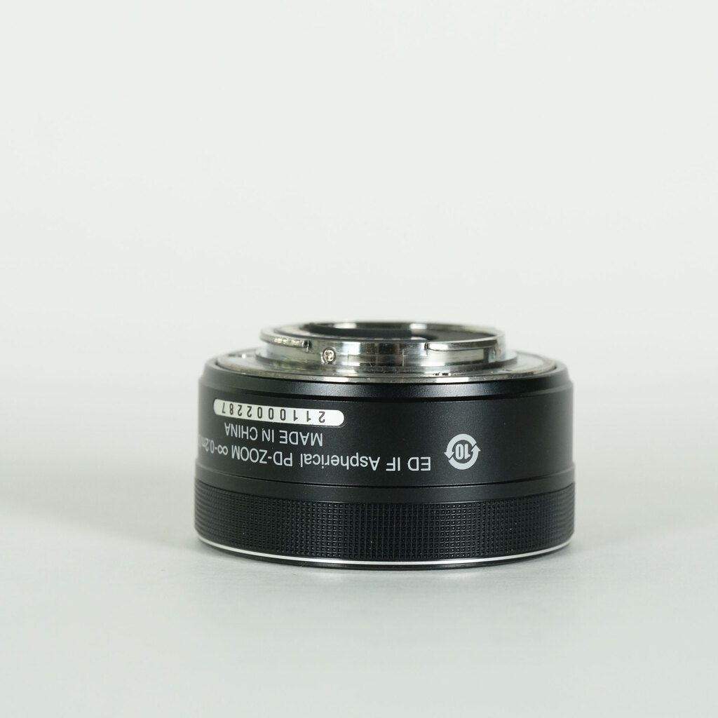 【専用】Nikon 1NIKKOR 10-30mm 3.5-5.6 ブラック Nikon 1NIKKOR VR 10-30 f/3.5-5.6 PD-ZOOM ブラックの出品 | ONE