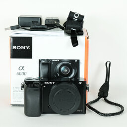 SONY α6000（ILCE-6000）