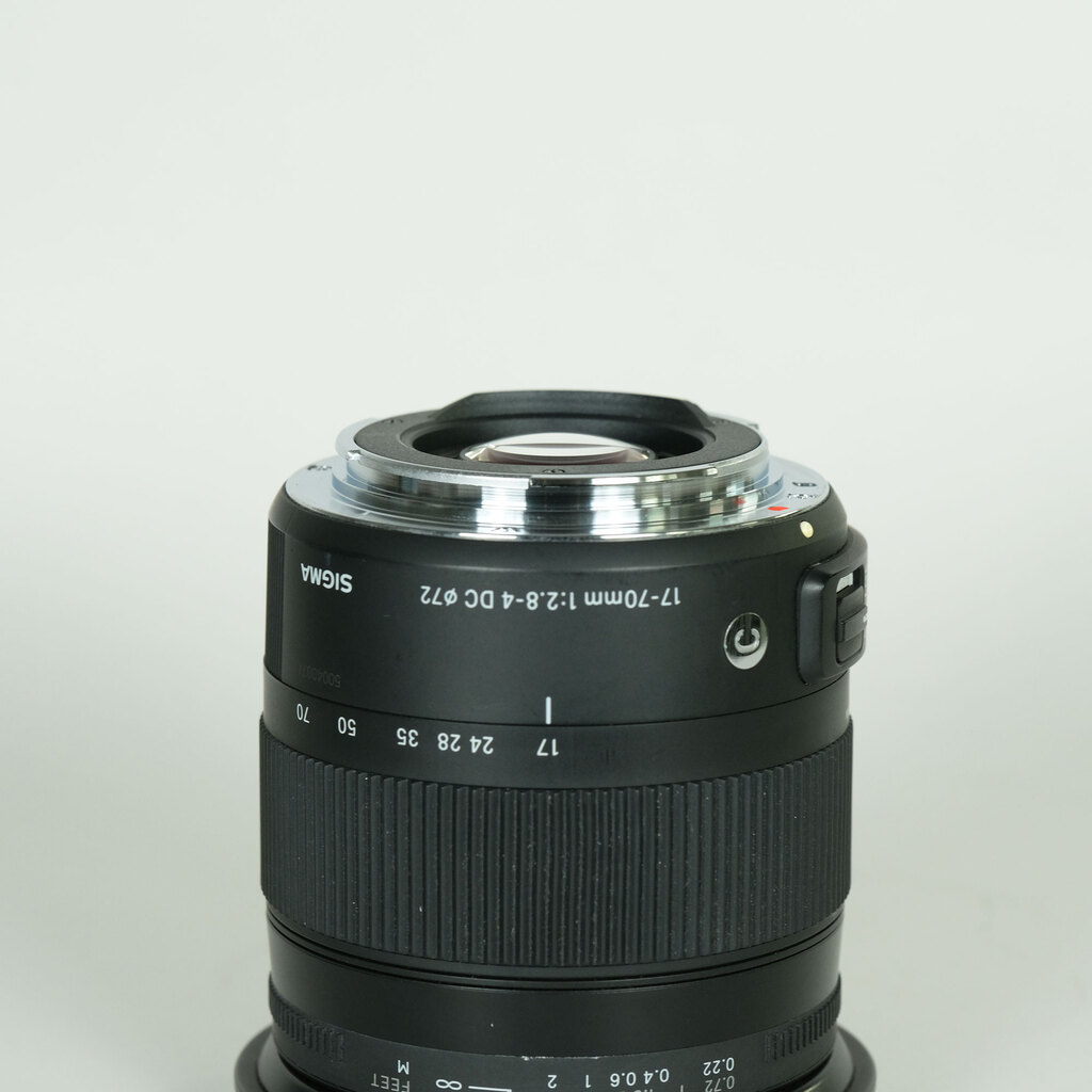SIGMA 17-70mm F2.8-4 DC MACRO OS HSM | Contemporary [キヤノンEF用]