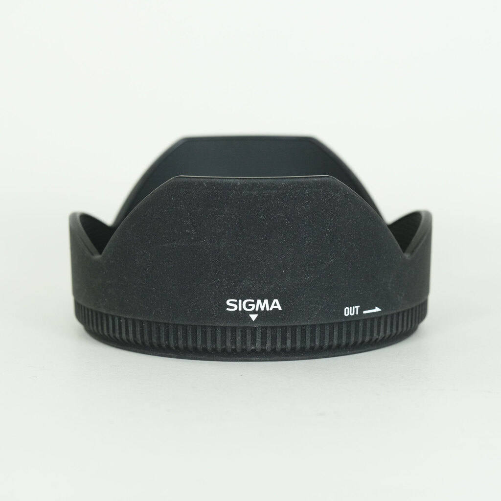 SIGMA 50mm F1.4 EX DG HSM (キヤノンEF用) SIGMA 50mm F1.4 EX DG HSM (キヤノンEF用)