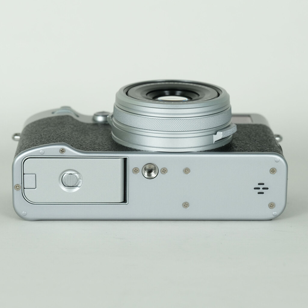 FUJIFILM X100VI