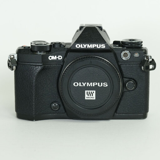 OLYMPUS OM-D E-M5 Mark II
