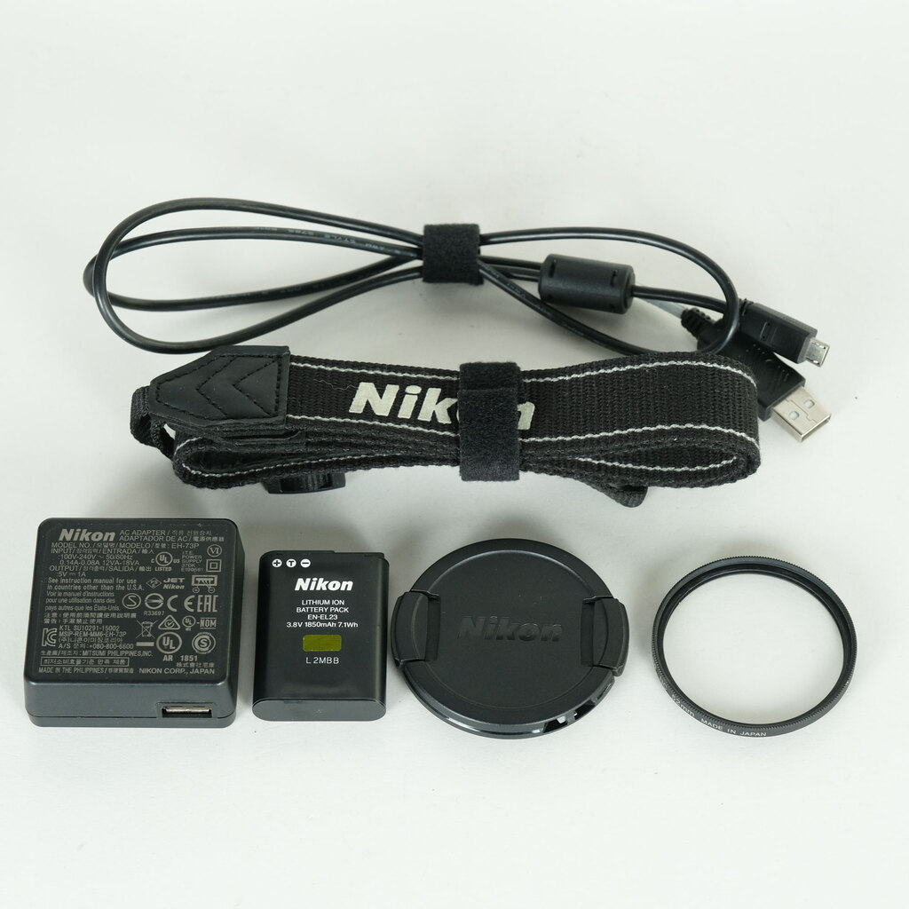 Nikon COOLPIX B700 ブラック