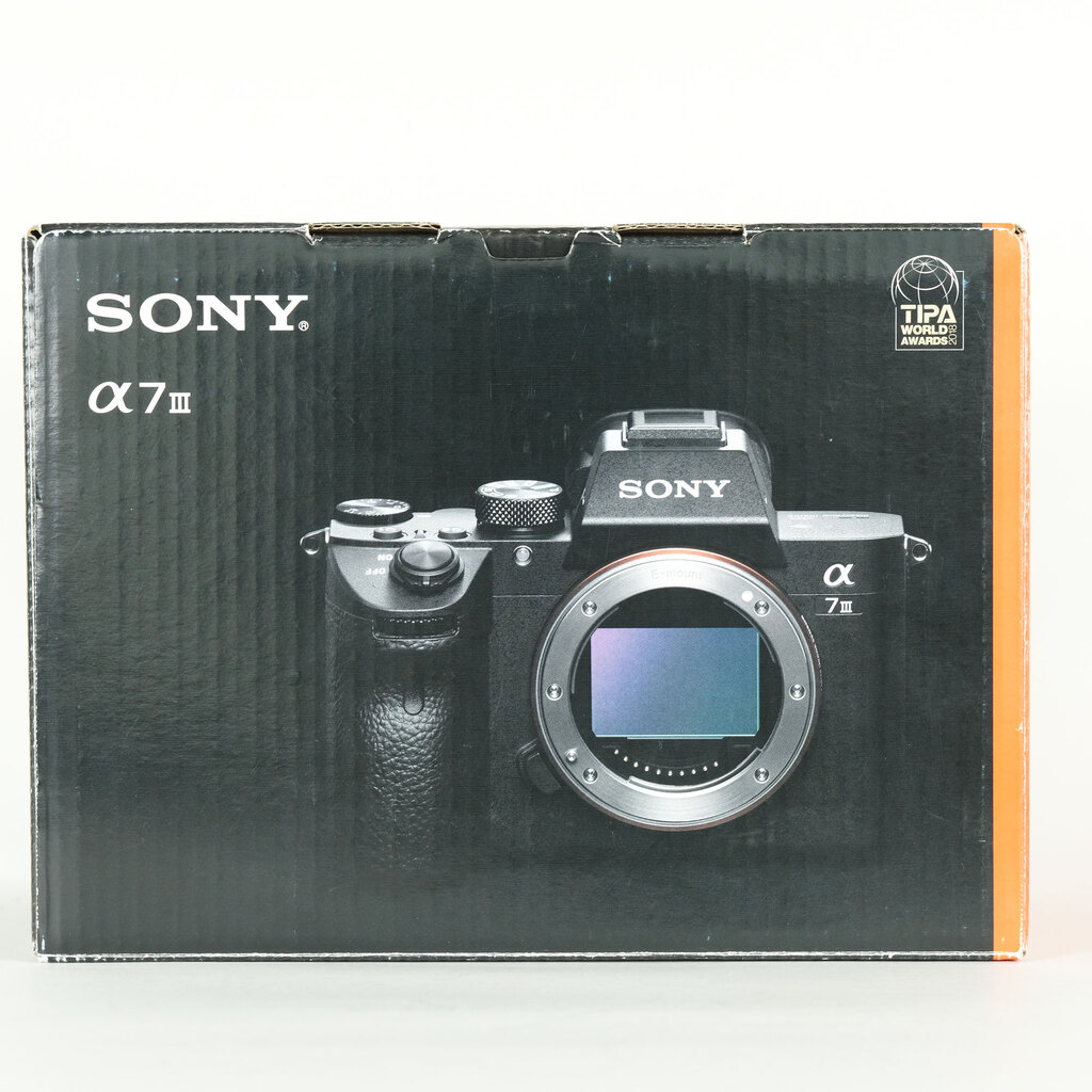 SONY α7 III(ILCE-7M3) SONY α7 III(ILCE-7M3)