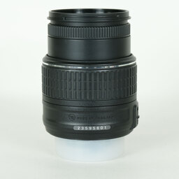 Nikon AF-S DX NIKKOR 18-55mm f3.5-5.6G VR II
