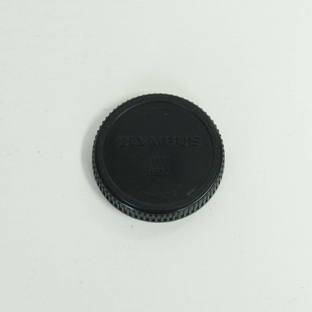OLYMPUS フィッシュアイボディキャップレンズ（9mm Ｆ8.0 FISHEYE） BCL-0980 ブラック