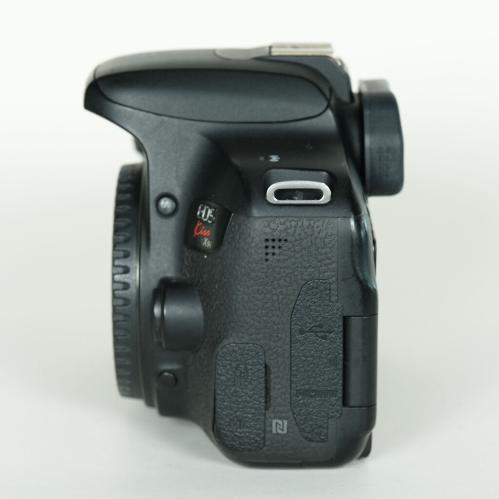 Canon EOS Kiss X9i Canon EOS Kiss X9i