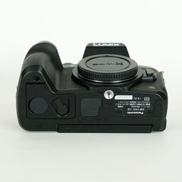 Panasonic LUMIX DMC-G8 Panasonic LUMIX DMC-G8