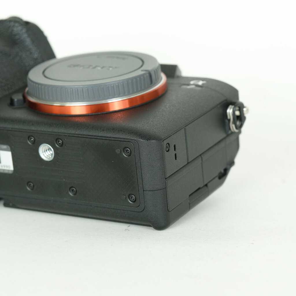 SONY α7 IV(ILCE-7M4) SONY α7 IV(ILCE-7M4)