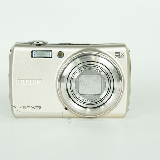 FUJIFILM FinePix F200EXR　シルバー
