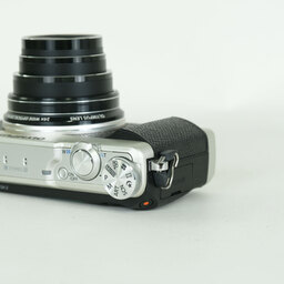 OLYMPUS STYLUS SH-2 シルバー