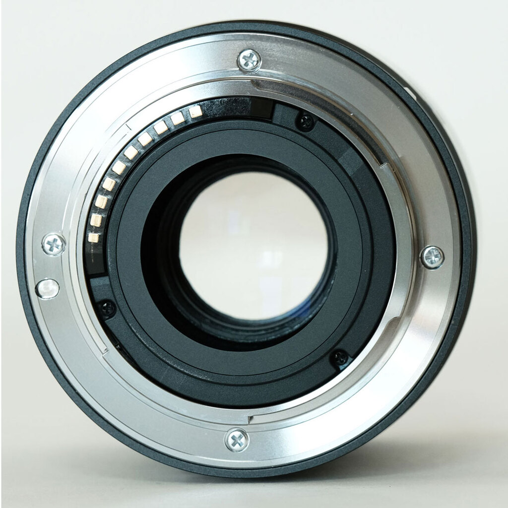 SONY Sonnar T* E 24mm F1.8 ZA SEL24F18Z