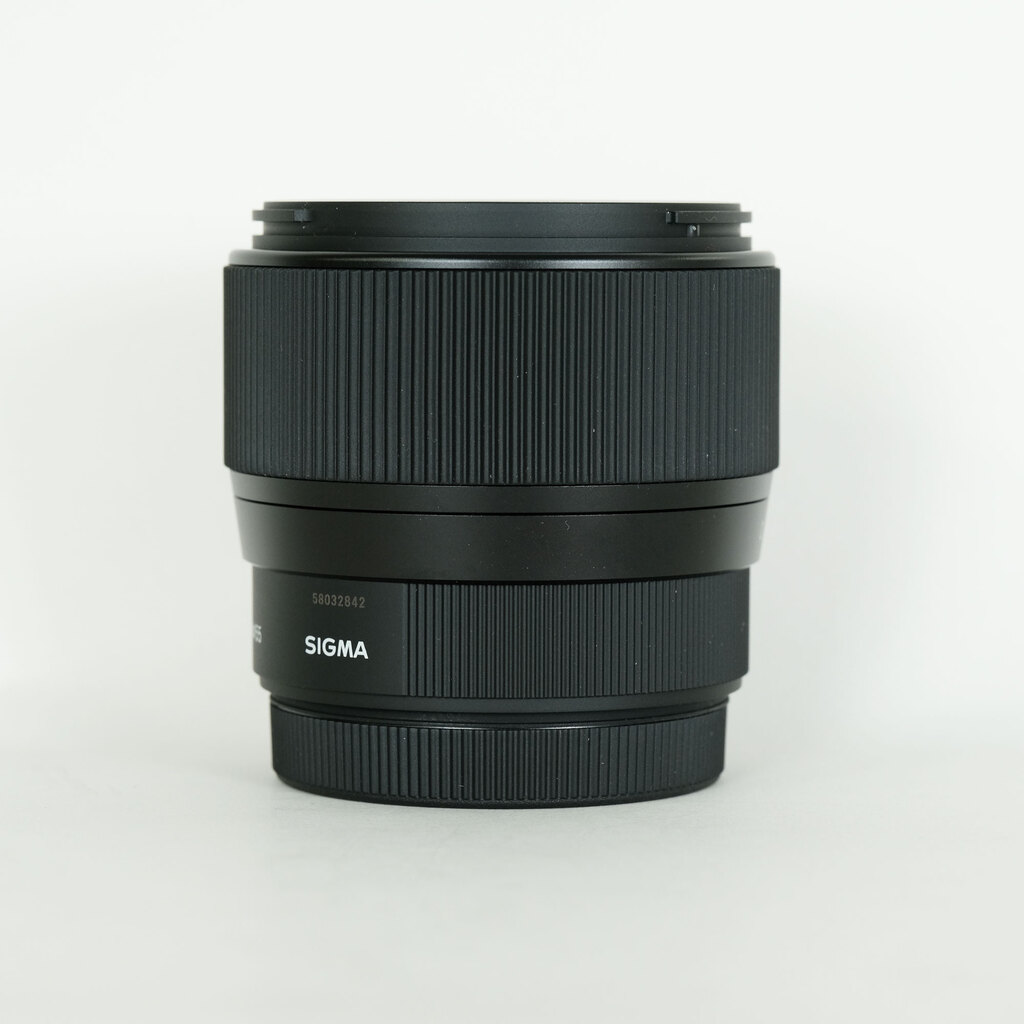 SIGMA 56mm F1.4 DC DN｜Contemporary [フジフイルムX用]