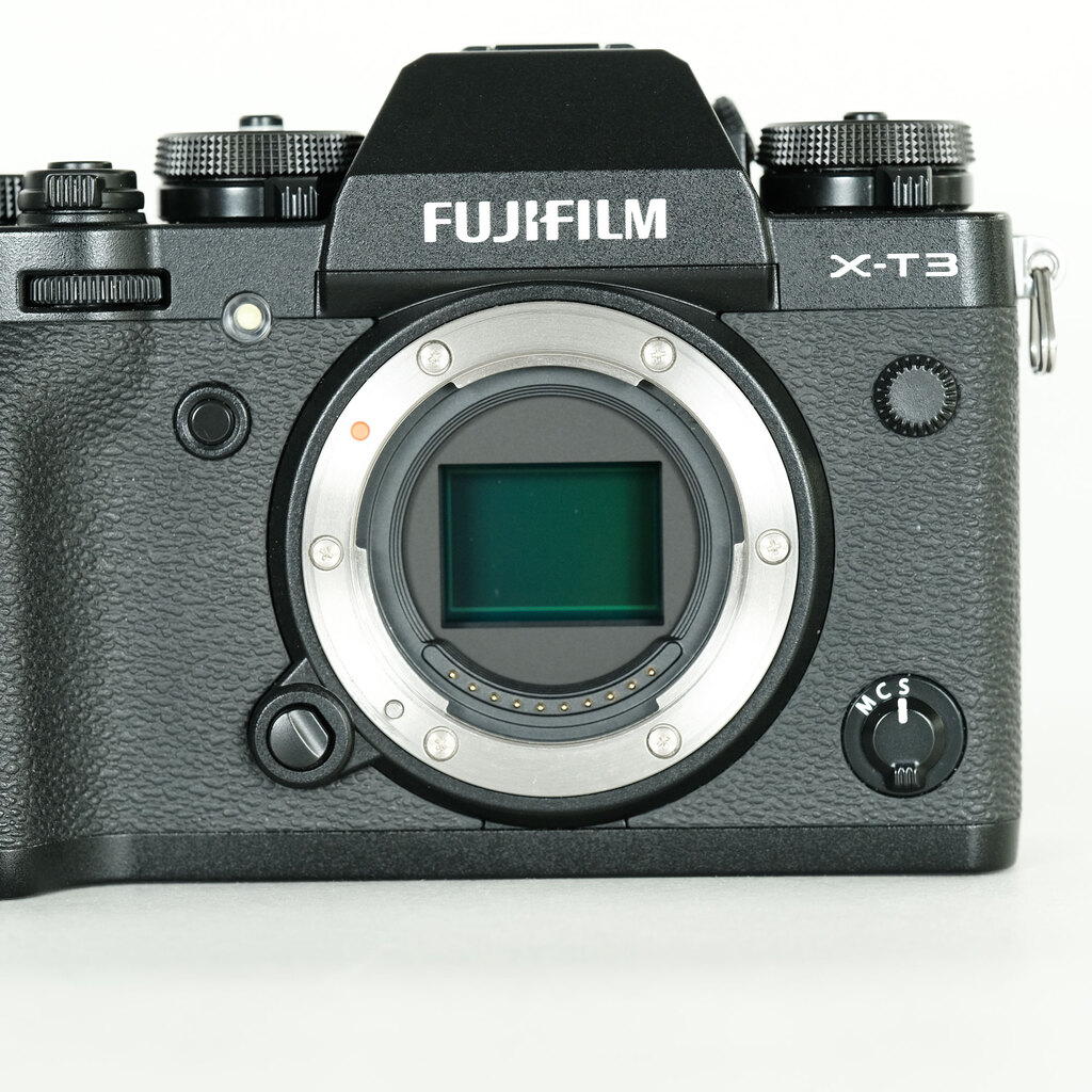 FUJIFILM X-T3