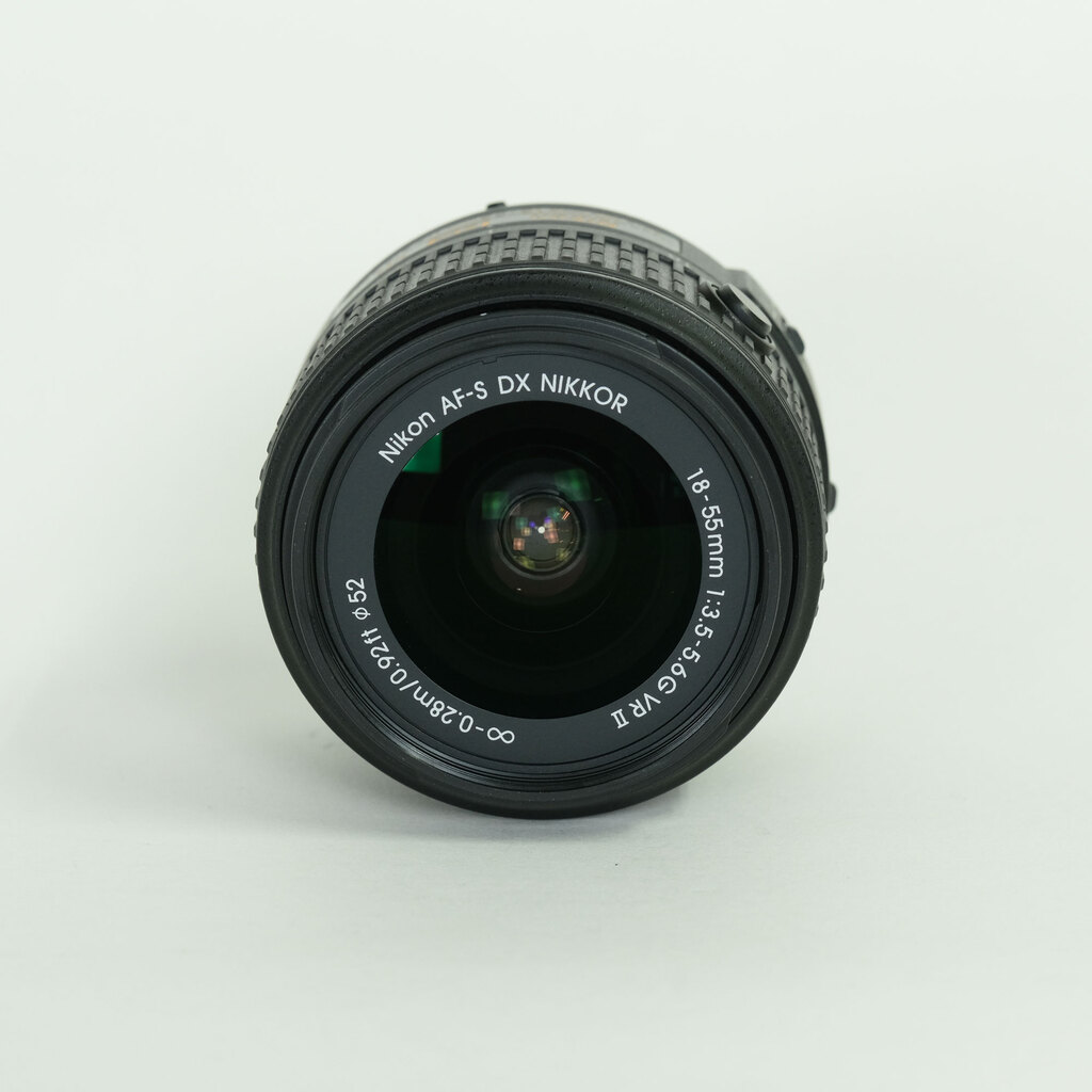Nikon AF-S DX NIKKOR 18-55mm f3.5-5.6G VR II