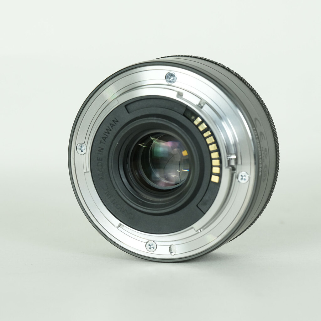 Canon EF-M22mm F2 STM