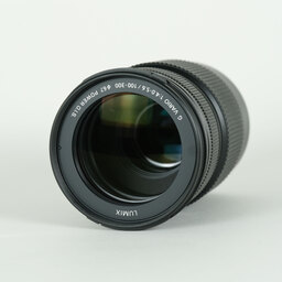 Panasonic LUMIX G VARIO 100-300mm / F4.0-5.6 II / POWER O.I.S.
