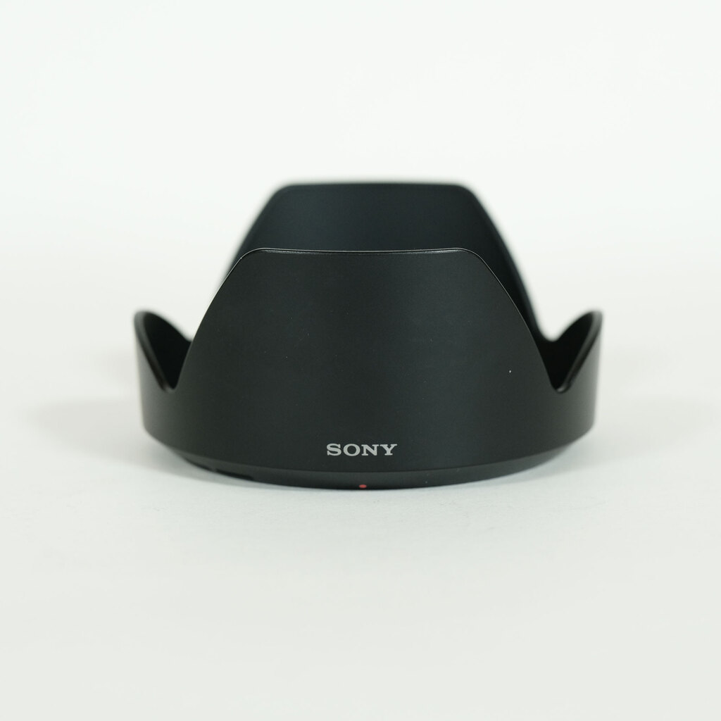 SONY FE 24-240mm F3.5-6.3 OSS SEL24240