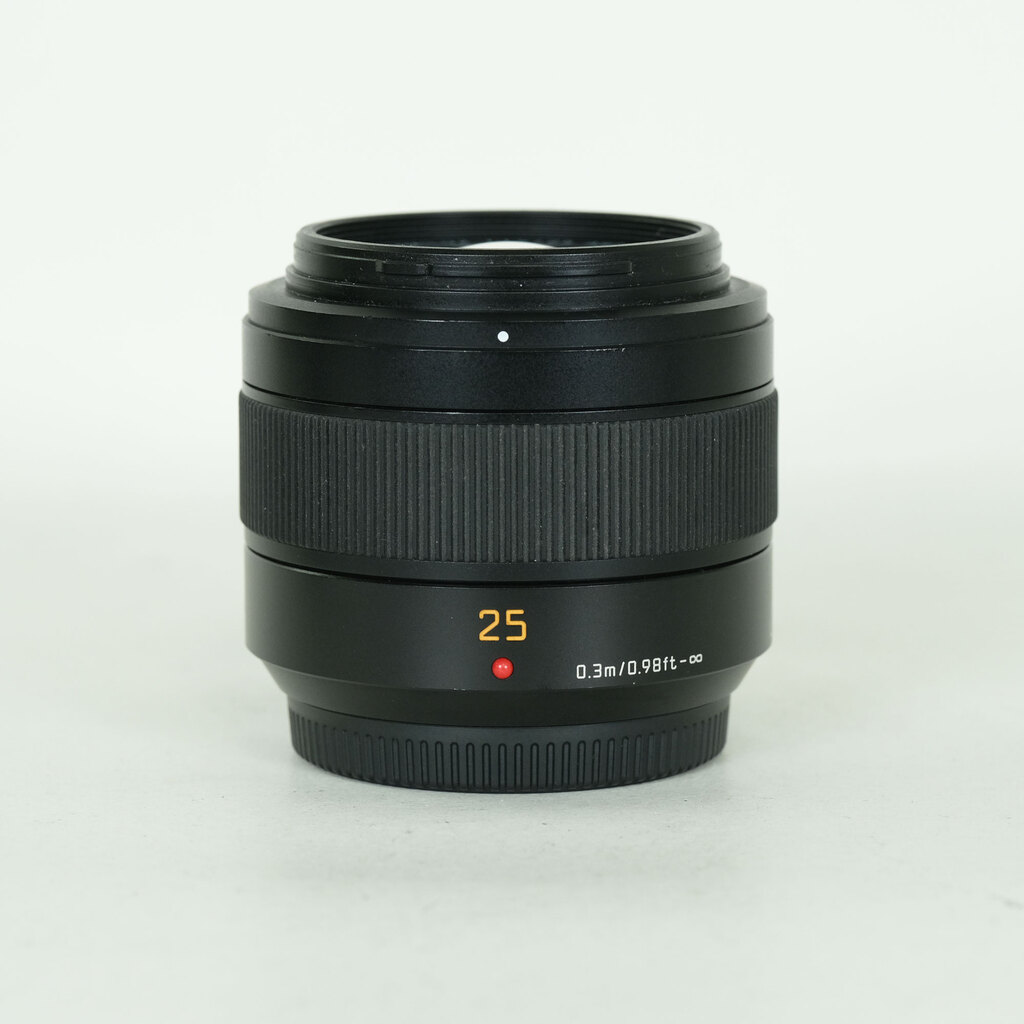 Panasonic LEICA DG SUMMILUX 25mm/F1.4 II ASPH. Panasonic LEICA DG SUMMILUX 25mm/F1.4 II ASPH.