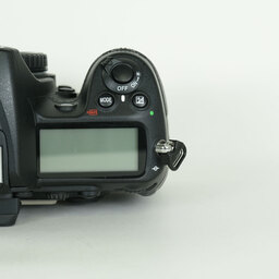 Nikon D300 ボディ