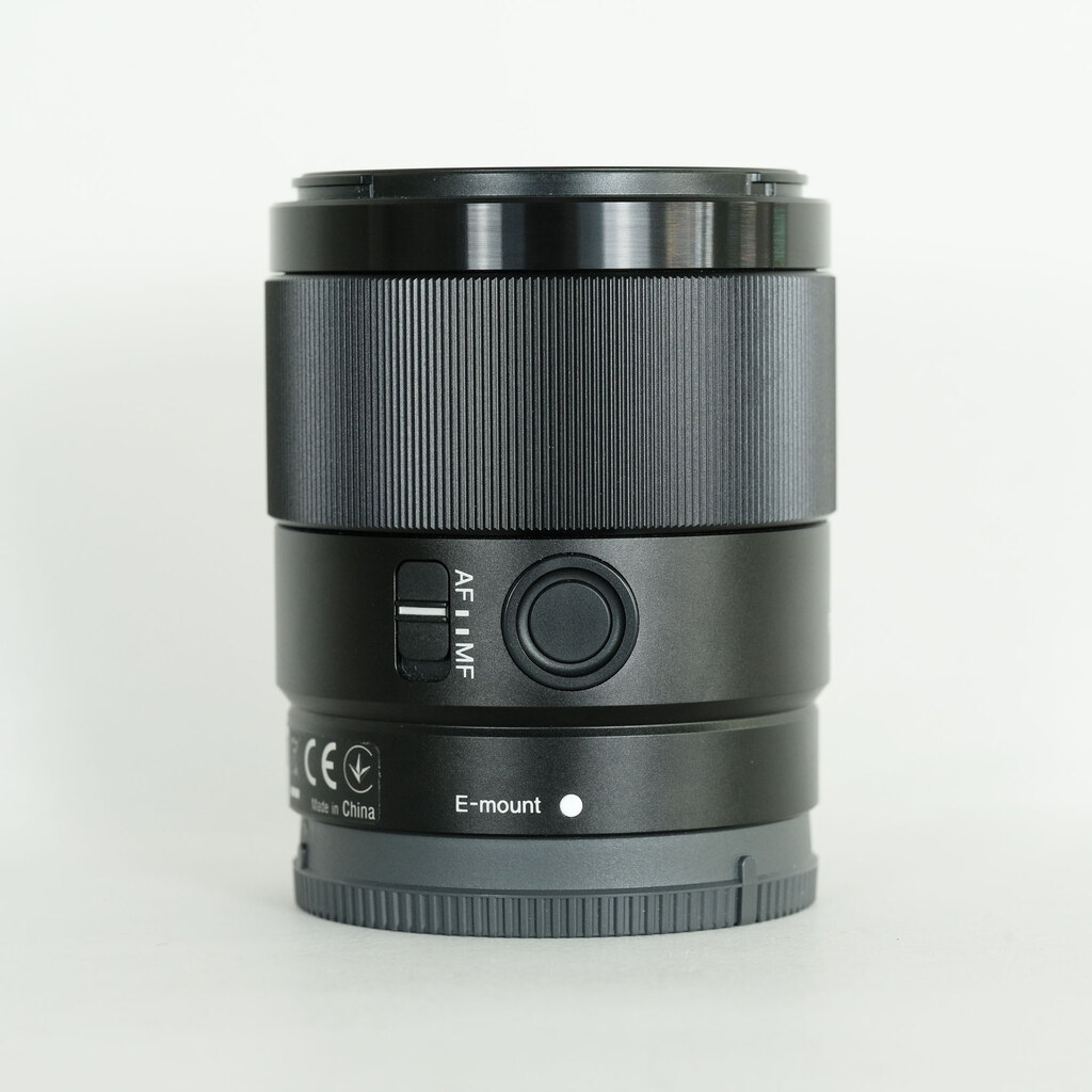 SONY FE 35mm F1.8 SEL35F18F