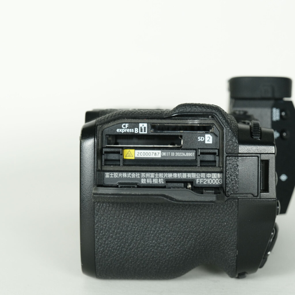 FUJIFILM X-H2 FUJIFILM X-H2