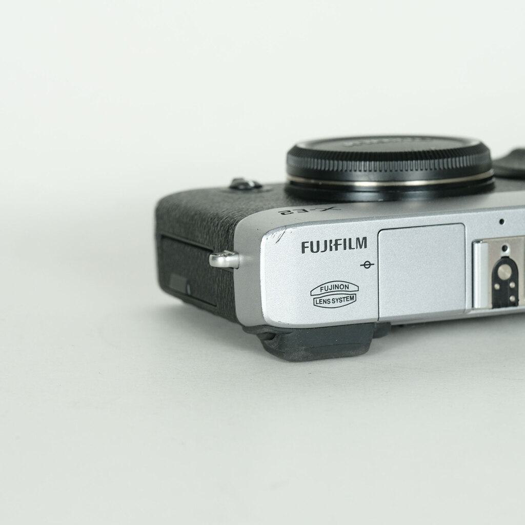 FUJIFILM X-E2